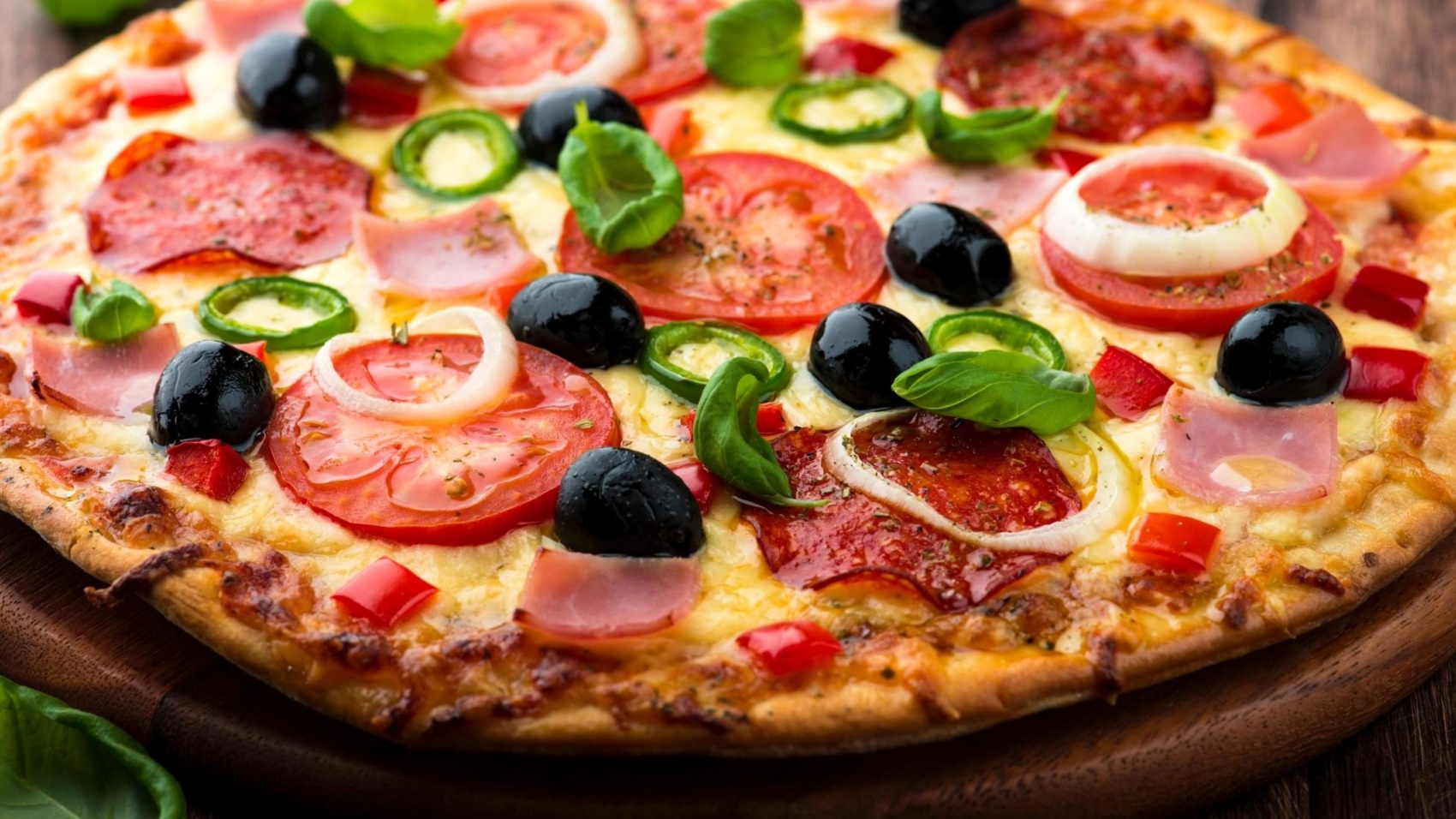 vegetables, italian food, pizza, restaurant, dinner, eating, lunch, meal
